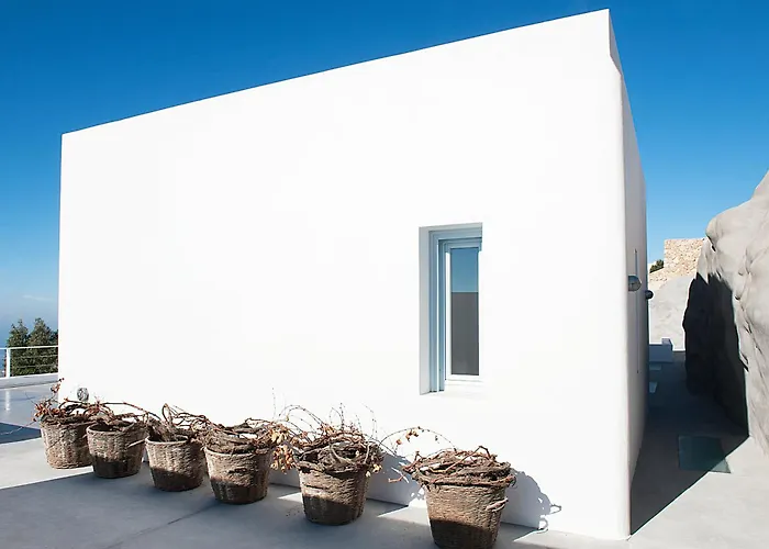 Santorini Heights