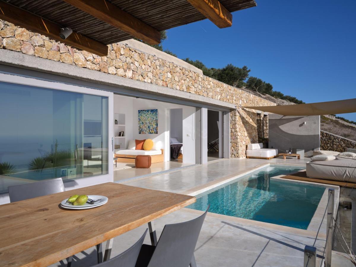 Santorini Heights Апартаменты