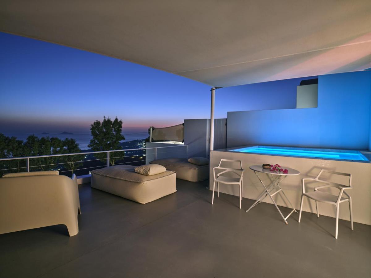 Апартаменты Santorini Heights